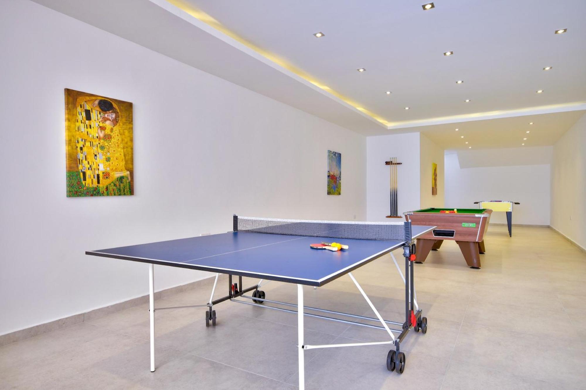 Villa Goa - By Luxury Villas Malta เมลลิฮา ภายนอก รูปภาพ