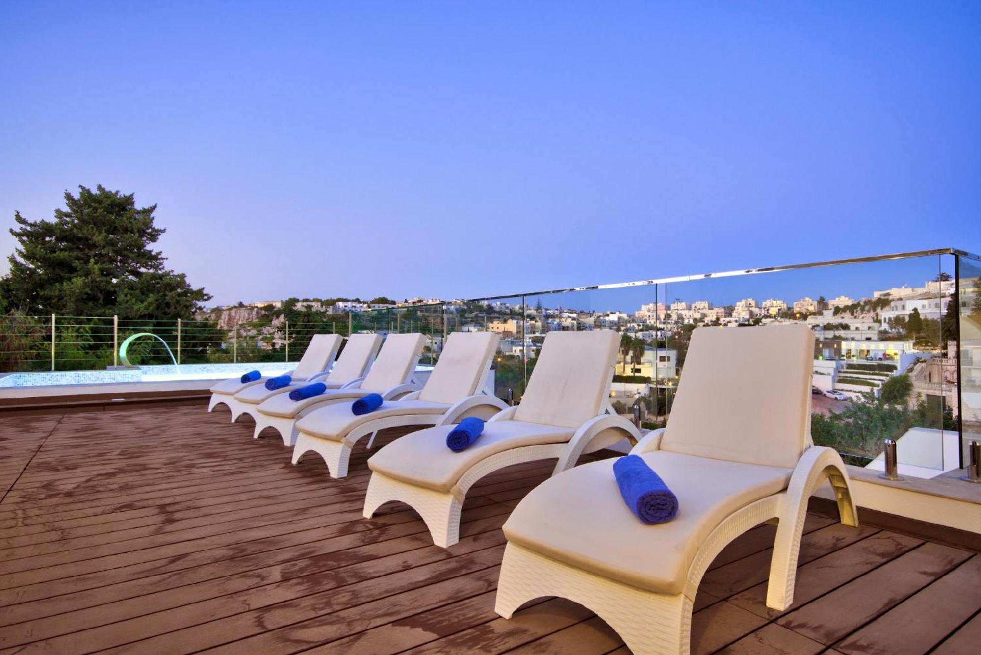 Villa Goa - By Luxury Villas Malta เมลลิฮา ภายนอก รูปภาพ